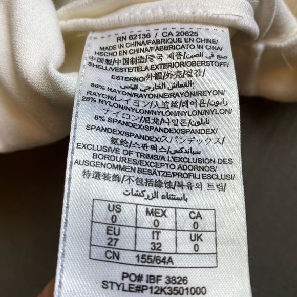 Guess Marciano Size 0; White Rayon/Spandex dress - Picture 6 of 8